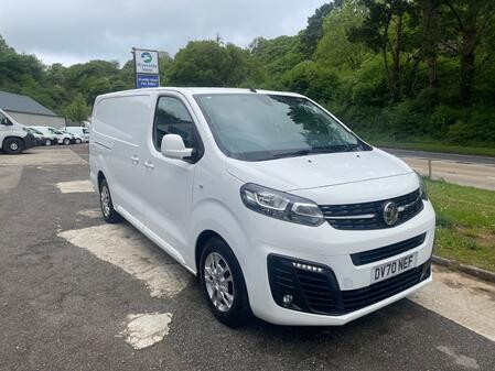 VAUXHALL VIVARO 1.5 Turbo D 2900 Sportive 