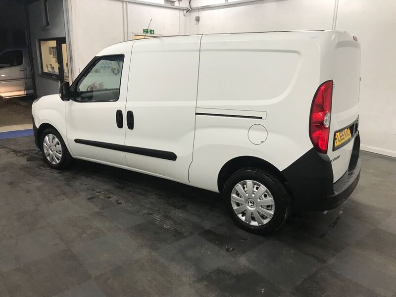 VAUXHALL COMBO