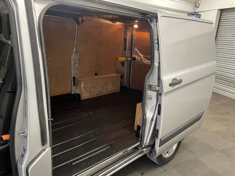 FORD TRANSIT CUSTOM