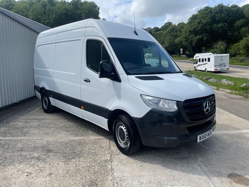 MERCEDES-BENZ SPRINTER